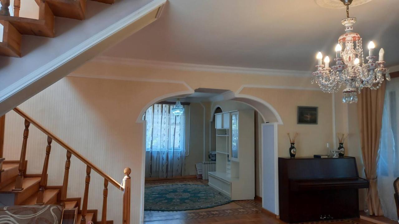 Baleni Apartment Sisian Exterior photo