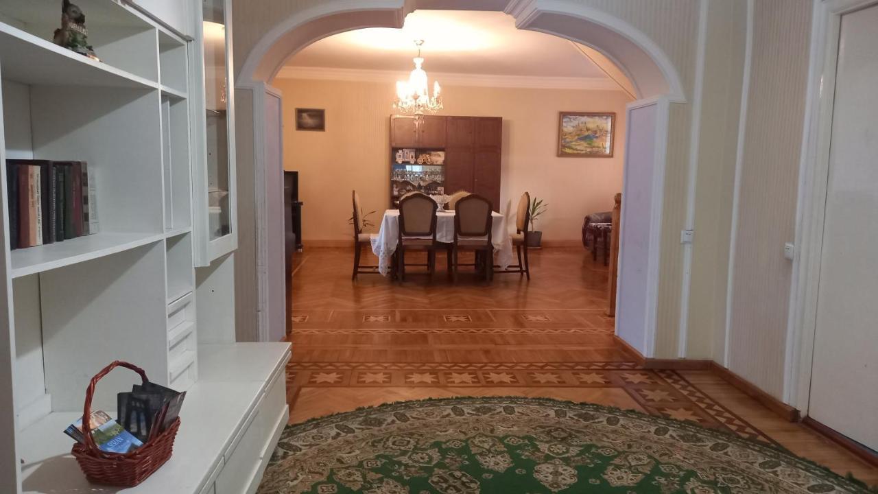 Baleni Apartment Sisian Exterior photo