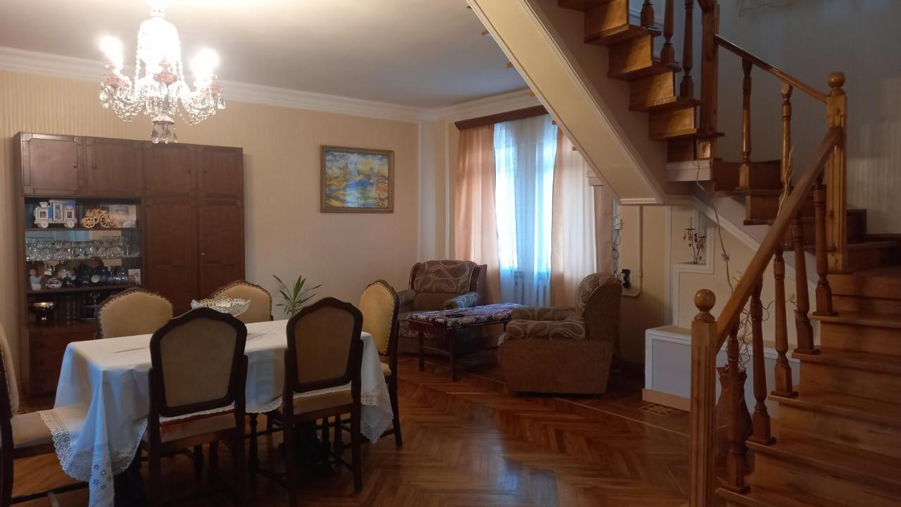 Baleni Apartment Sisian Exterior photo