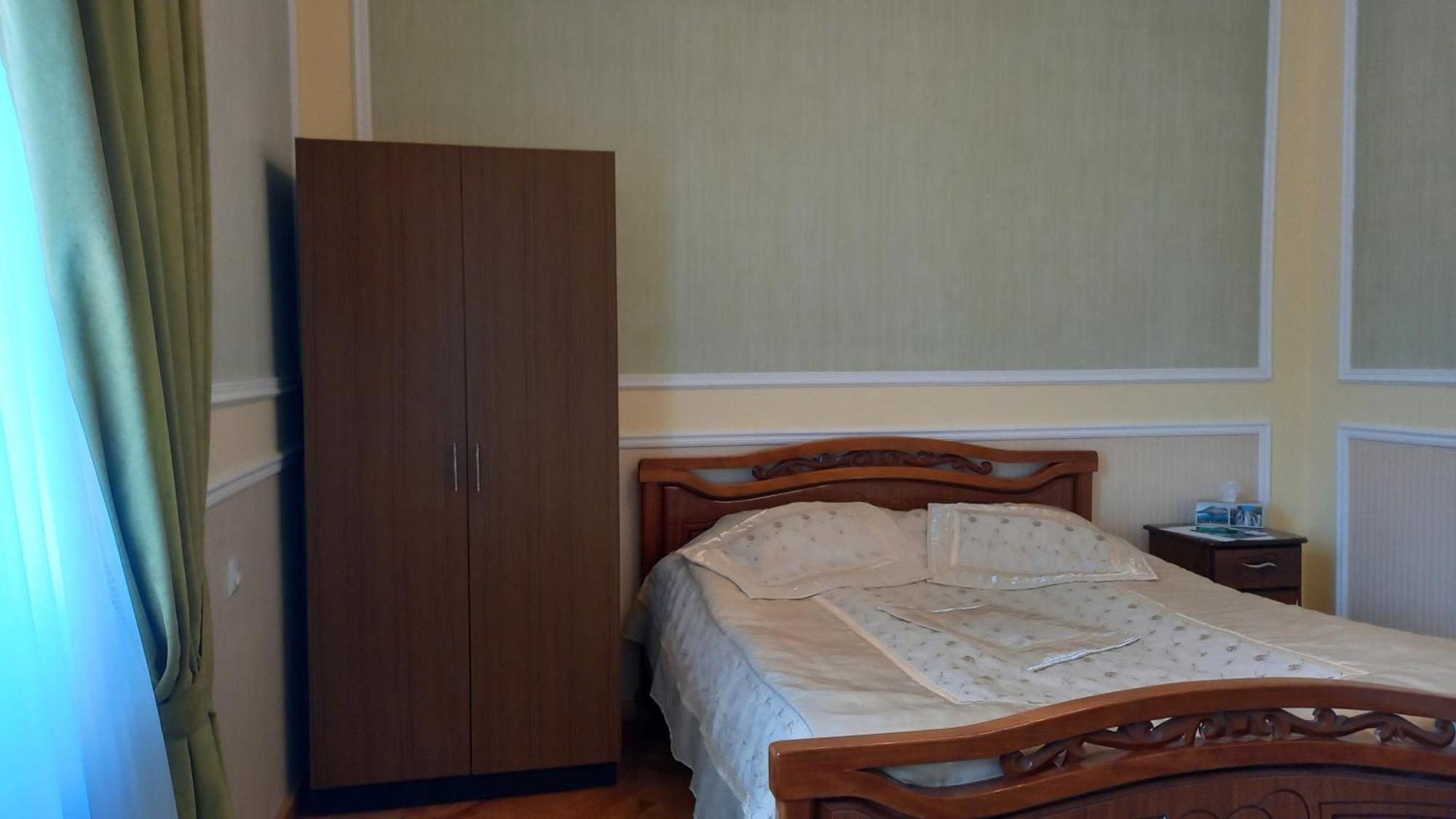Baleni Apartment Sisian Exterior photo